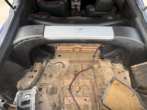 Used 2003 Nissan 350Z Touring RWD image 17