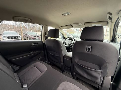 Used 2012 Nissan Rogue SV image 23