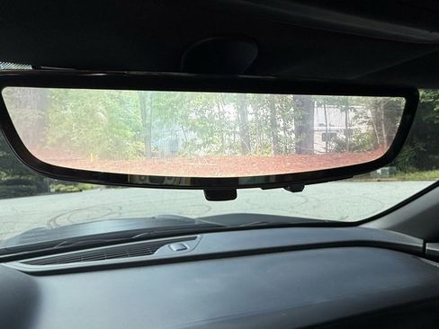 Used 2021 Chevrolet Camaro SS image 17