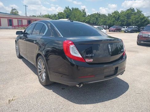 Used 2014 Lincoln MKS w/ Equipment Group 101A FWD image 3