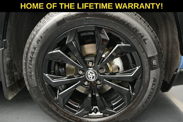 Used 2023 Toyota RAV4 XSE AWD/4WD image 42