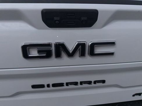 Used 2023 GMC Sierra 1500 AT4X image 29
