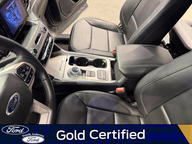 Certified 2024 Ford Explorer XLT w/ Equipment Group 202A RWD image 17