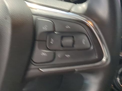 Used 2025 Buick Envista Sport Touring w/ Convenience I Package FWD image 24
