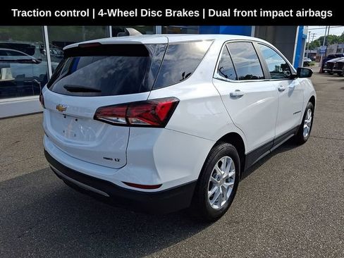 Used 2024 Chevrolet Equinox LT AWD/4WD image 9