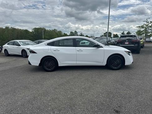 New 2026 Nissan Sentra SV w/ SV Convenience Package FWD image 3