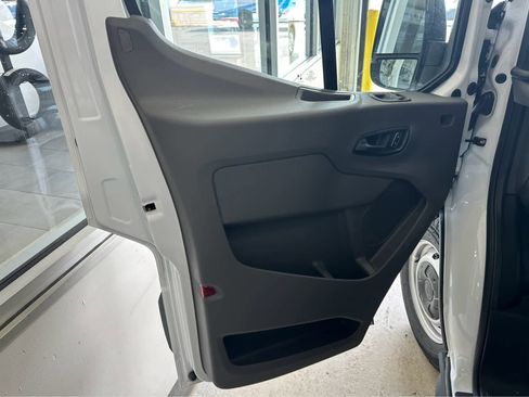 New 2026 Ford Transit 250 148 Medium Roof RWD image 14