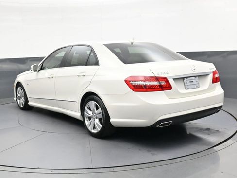 Used 2012 Mercedes-Benz E 350 BlueTEC Sedan image 5