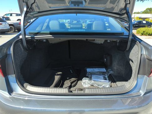 New 2026 Volkswagen Jetta SE image 15