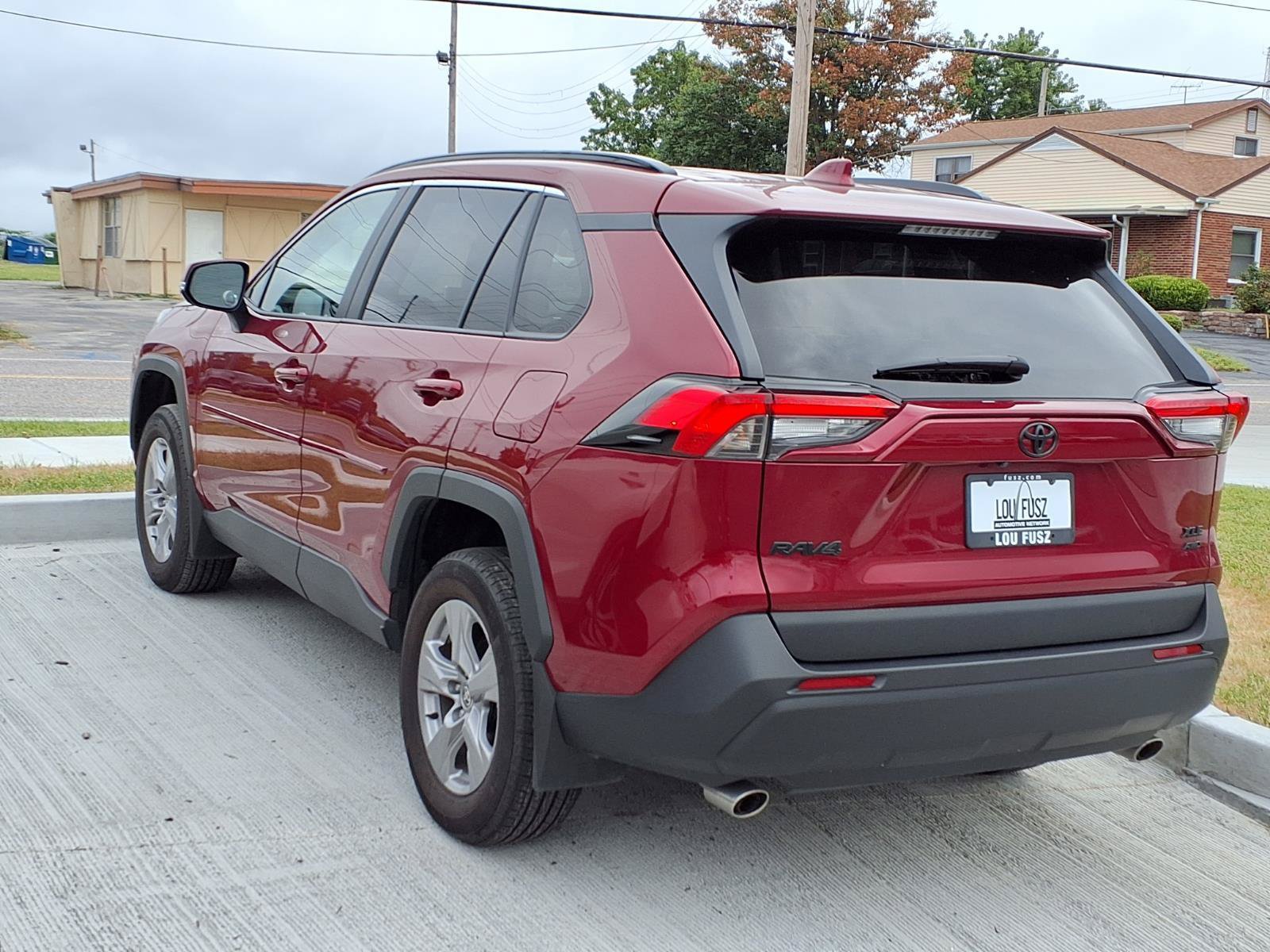 Used 2025 Toyota RAV4 XLE w/ Weather Package AWD/4WD image 2