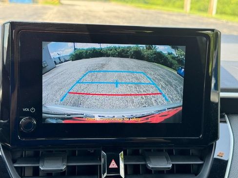Used 2025 Toyota Corolla SE FWD image 29