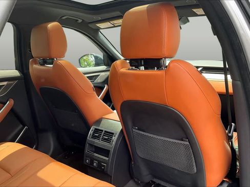 Used 2025 Jaguar F-PACE R-Dynamic S AWD/4WD image 20