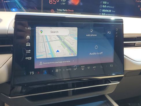 Certified 2024 Lincoln Nautilus Premier image 25