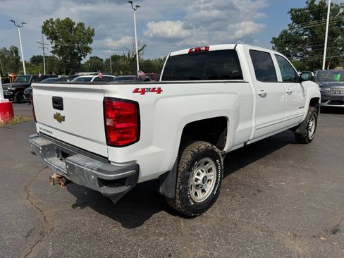 Used 2018 Chevrolet Silverado 2500 LT AWD/4WD image 5