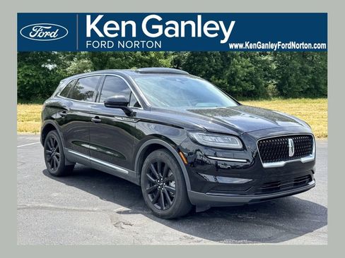 Used 2021 Lincoln Nautilus Reserve w/ Monochromatic Package AWD/4WD image 1