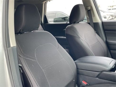 Used 2023 Nissan Pathfinder SL w/ Lighting Package (N92) image 27