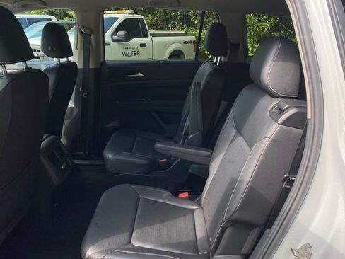 Used 2021 Volkswagen Atlas SE FWD image 9