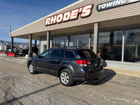 Used 2012 Subaru Outback 2.5i Limited w/ Moonroof Pkg image 3
