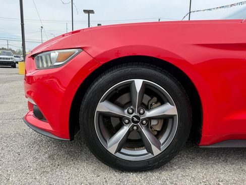 Used 2015 Ford Mustang Coupe w/ Equipment Group 051A RWD image 23