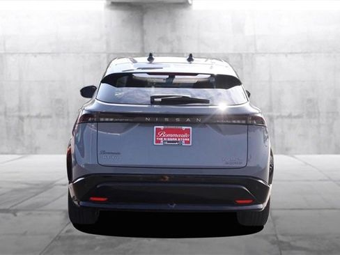 Certified 2025 Nissan Ariya Platinum image 6