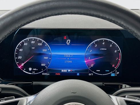 Certified 2025 Mercedes-Benz GLA 250 4MATIC image 13