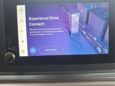 Used 2025 Toyota Tacoma TRD Off-Road image 25