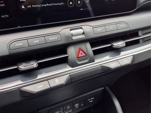 New 2026 Kia K4 GT-Line FWD image 5