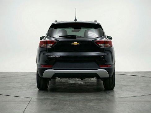 Used 2025 Chevrolet TrailBlazer LT image 7