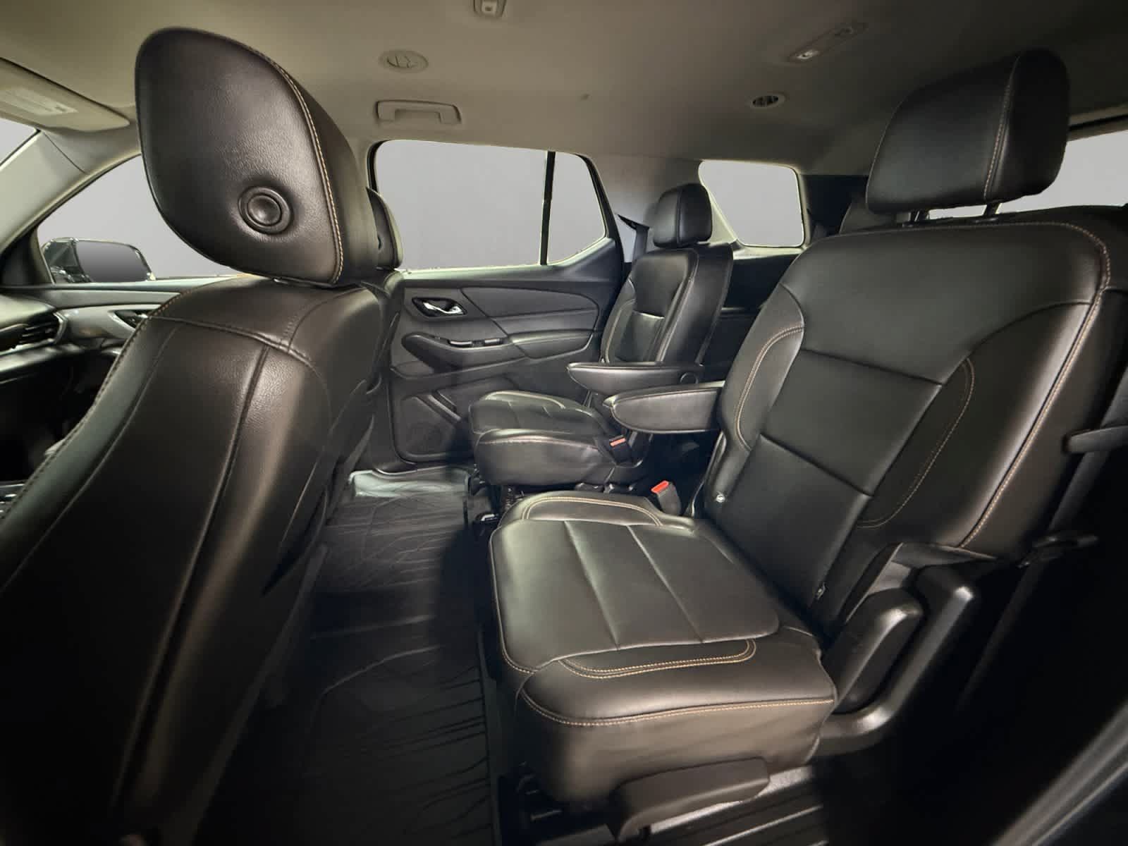 Used 2020 Chevrolet Traverse LT AWD/4WD image 13