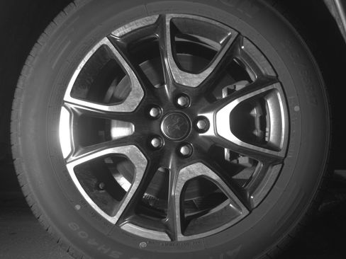 Used 2025 Jeep Compass Trailhawk image 13