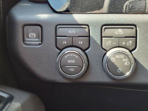 New 2026 Chevrolet Silverado 1500 LT AWD/4WD image 12