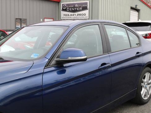 Used 2018 BMW 320i xDrive Sedan image 5