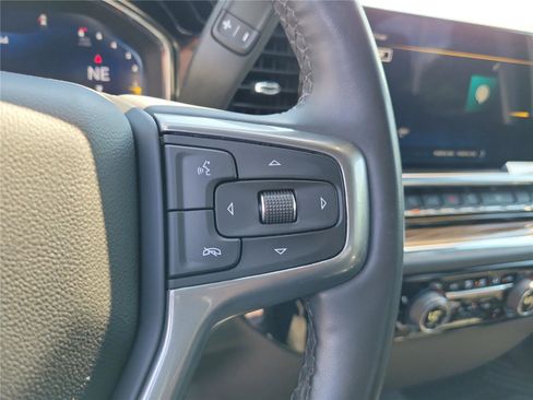 Used 2023 Chevrolet Silverado 1500 LT AWD/4WD image 24
