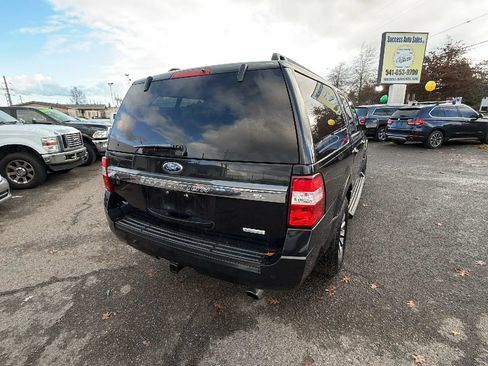 Used 2016 Ford Expedition EL XLT AWD/4WD image 4