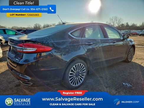 Used 2017 Ford Fusion SE w/ Fusion SE Technology Package image 4
