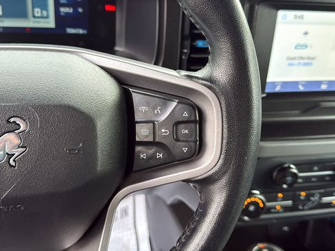 Used 2022 Ford Bronco Black Diamond image 15