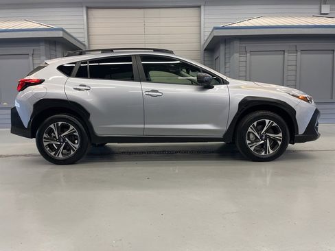 Certified 2024 Subaru Crosstrek 2.0i Premium image 8