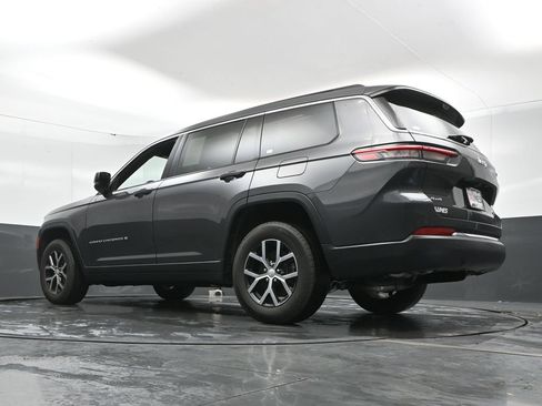 Used 2024 Jeep Grand Cherokee L Limited w/ Luxury Tech Group II AWD/4WD image 47