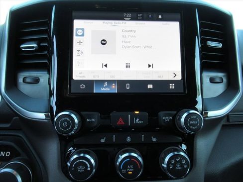 Used 2025 RAM 1500 Big Horn image 25