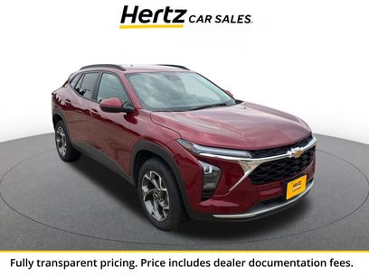 Used 2025 Chevrolet Trax LT