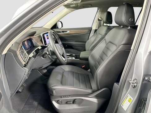 Certified 2025 Volkswagen Atlas SEL image 14