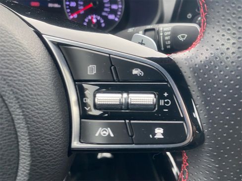 Used 2023 Kia Forte GT image 18