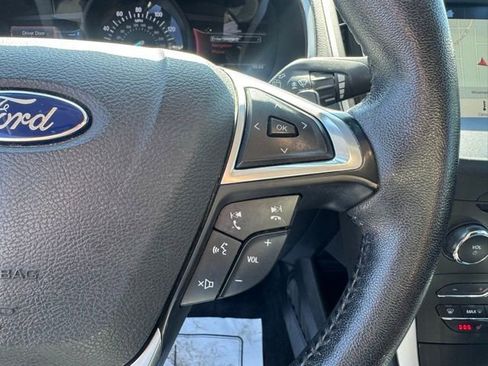 Used 2016 Ford Edge SEL w/ Equipment Group 201A AWD/4WD image 31