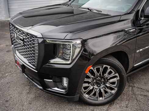 Used 2023 GMC Yukon XL Denali Ultimate image 2
