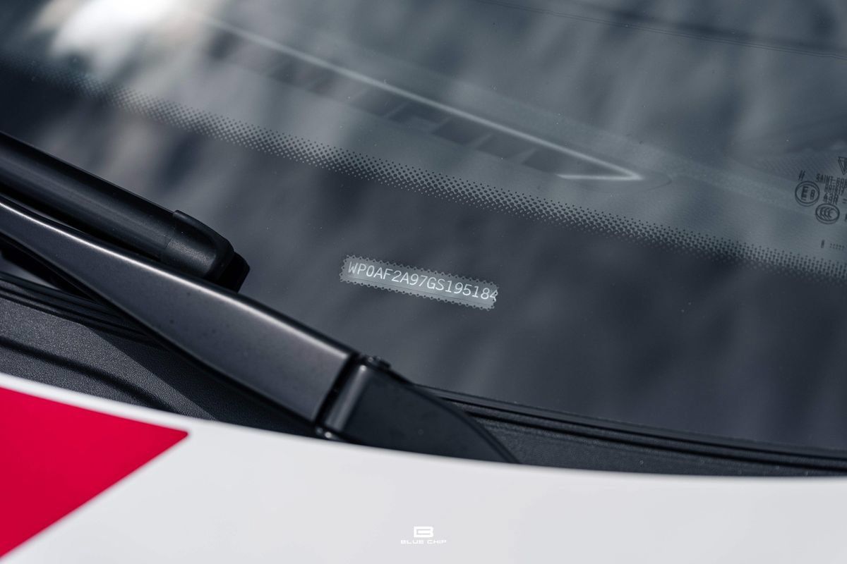 Used 2016 Porsche 911 R RWD image 23
