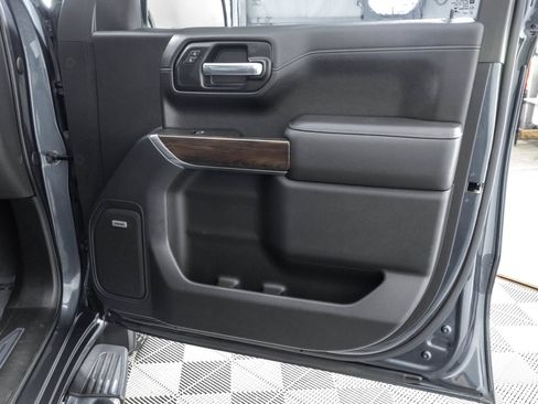 Used 2019 GMC Sierra 1500 SLT w/ SLT Premium Plus Package AWD/4WD image 47