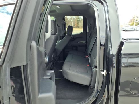 Used 2020 Chevrolet Silverado 1500 Custom w/ Custom Value Package image 11