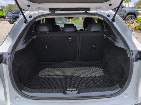 Used 2024 MAZDA CX-30 AWD 2.5 S w/ Select Sport Pkg image 13