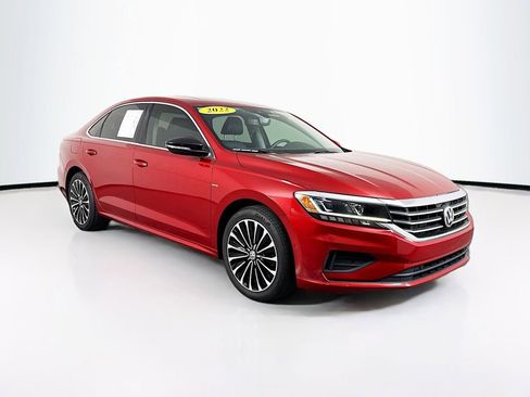 Used 2022 Volkswagen Passat 2.0T FWD image 11