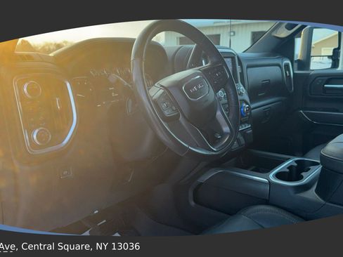 Used 2022 GMC Sierra 2500 AT4 w/ Gooseneck/5TH Wheel Package image 13